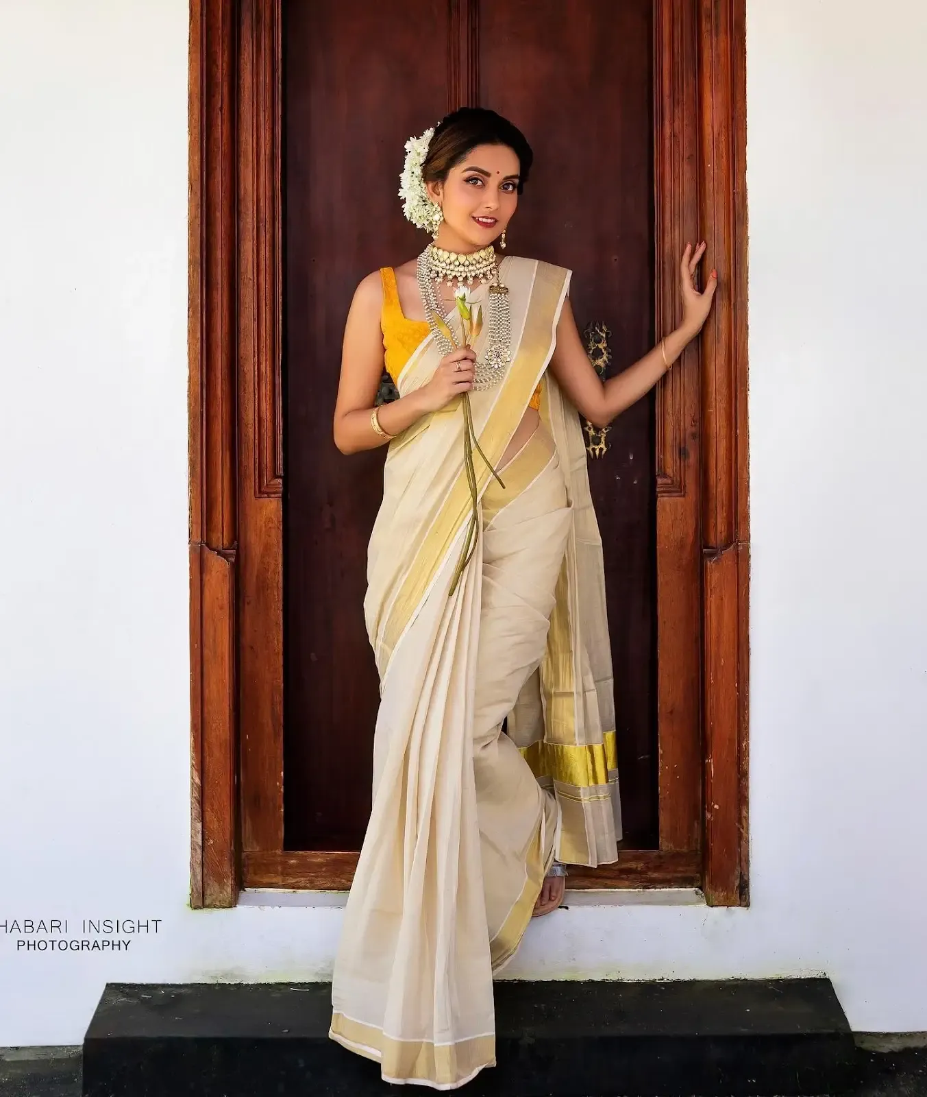 Indian Actress Mahima Nambiar Images in Yellow Saree